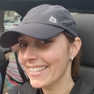 Meet your Posher, Desiree